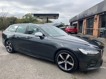 2019 (19) - 2.0 D4 R DESIGN 5dr Geartronic