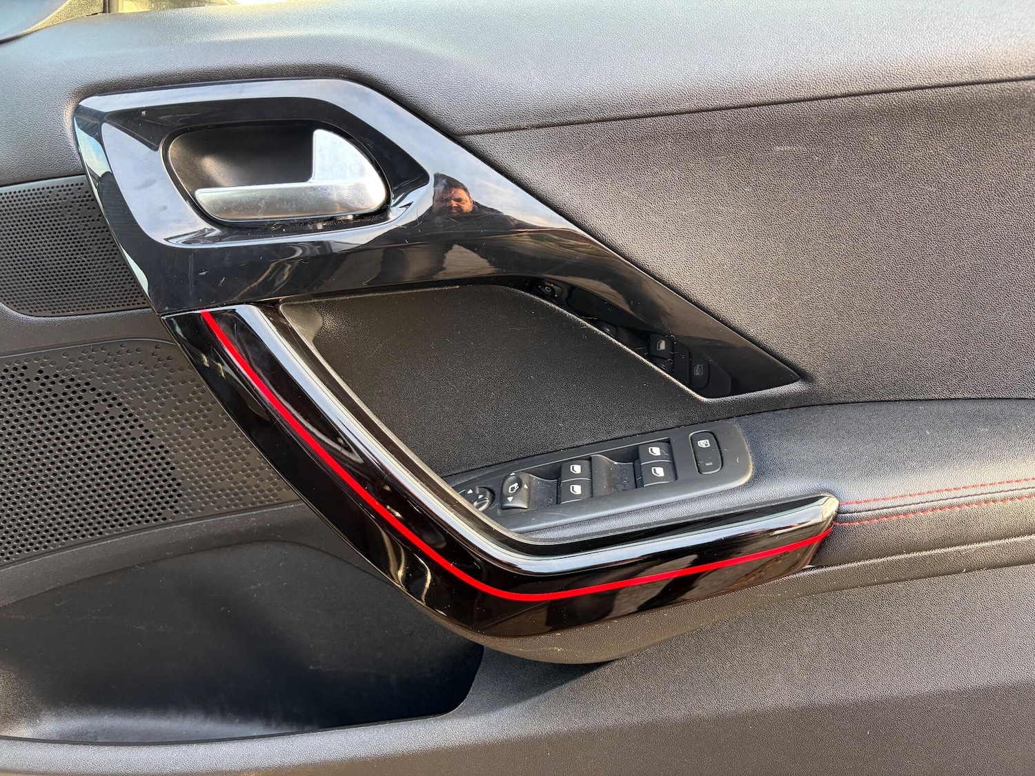 Used Peugeot 208 2016 for sale - 76702270: Photo 18