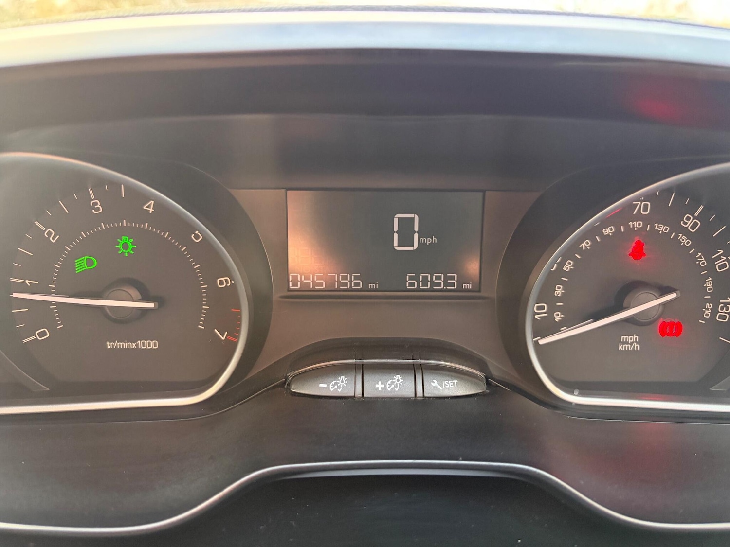 Used Peugeot 208 2016 for sale - 76702270: Photo 21