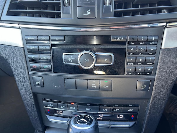 Used Mercedes-Benz E-Class 2012 for sale - 76122436: Photo 13