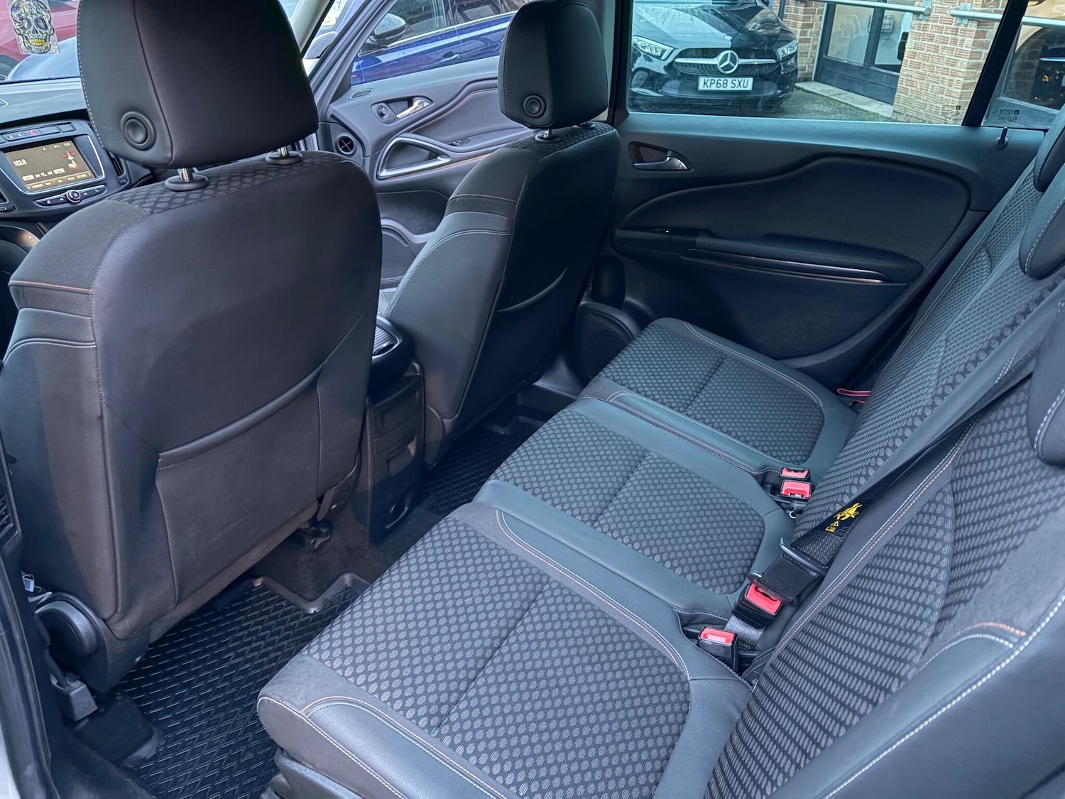 Used Vauxhall Zafira 2017 for sale - 76912704: Photo 19