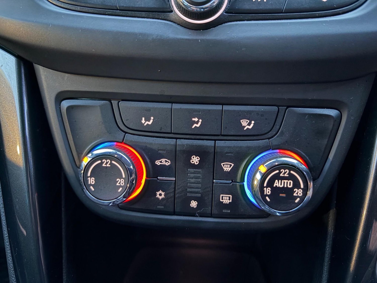 Used Vauxhall Zafira 2017 for sale - 76912704: Photo 21