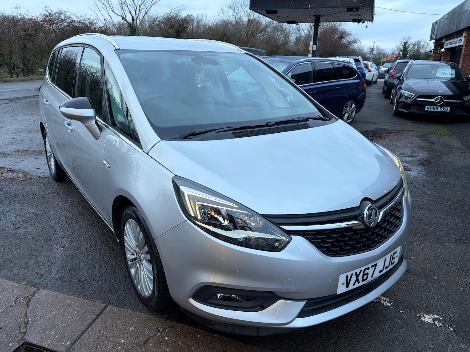Used Vauxhall Zafira 2017 for sale - 76912704: Photo 5