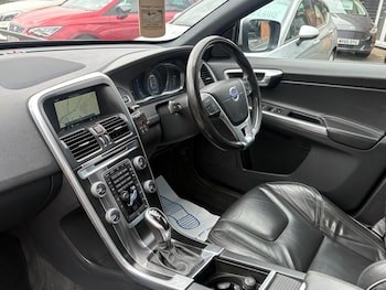 Used Volvo XC60 2016 for sale - 78859902: Photo