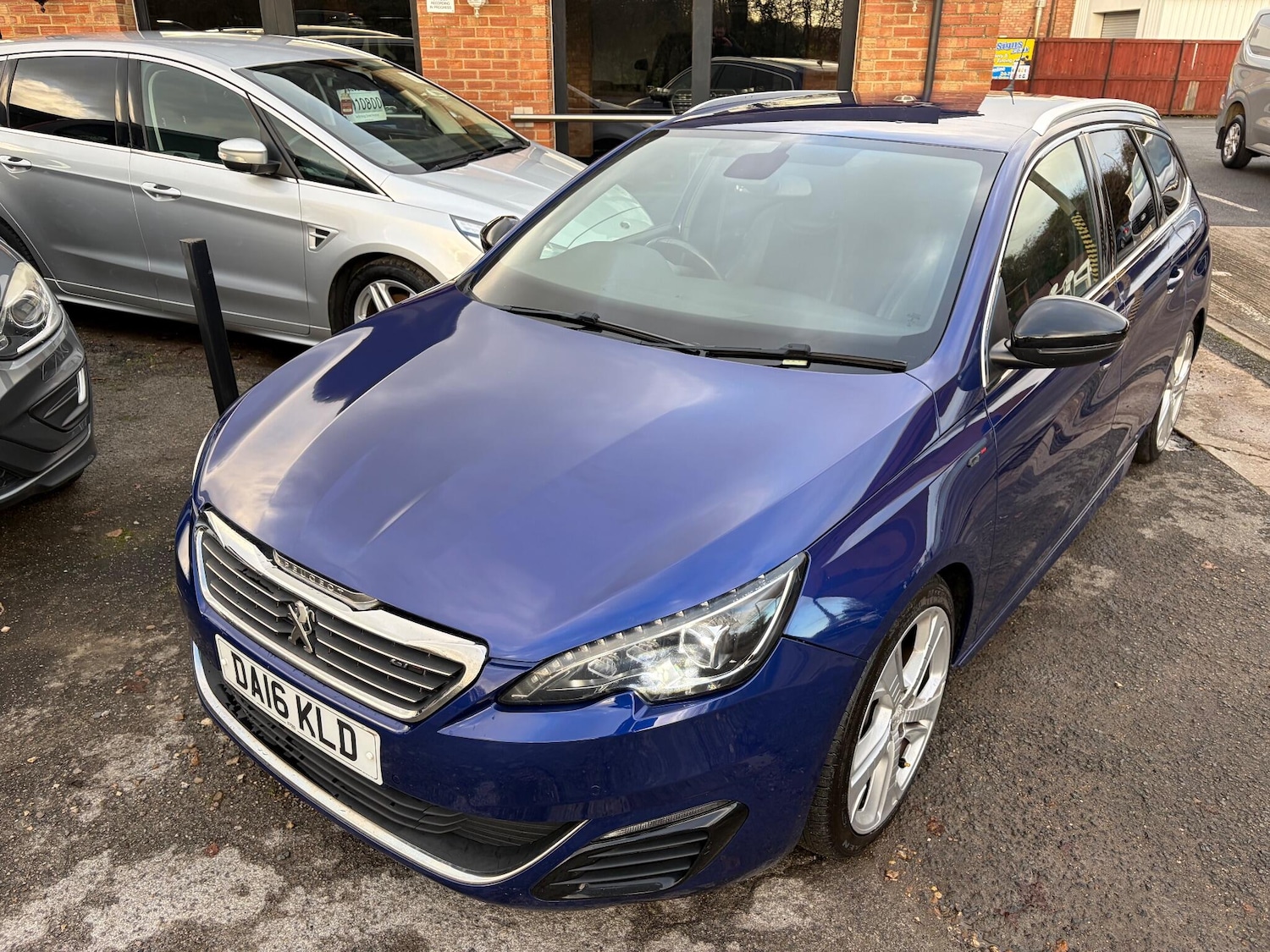 Used Peugeot 308 2016 for sale - 76702493: Photo 7