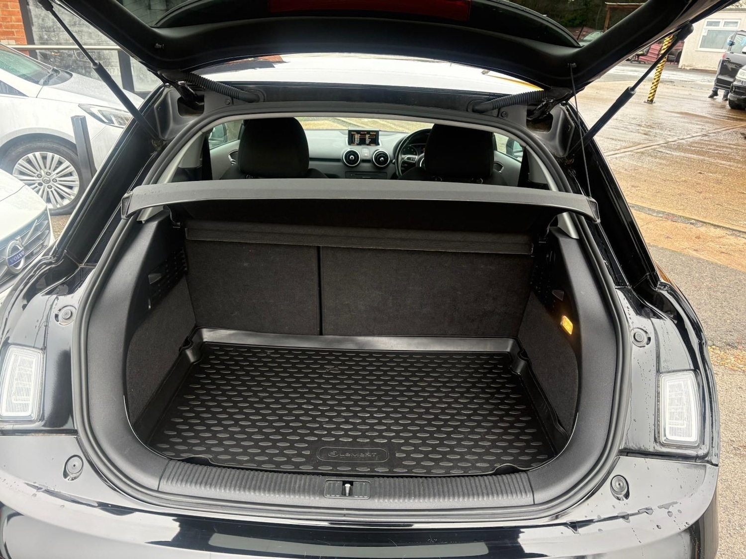 Used Audi A1 2014 for sale - 77029475: Photo 10