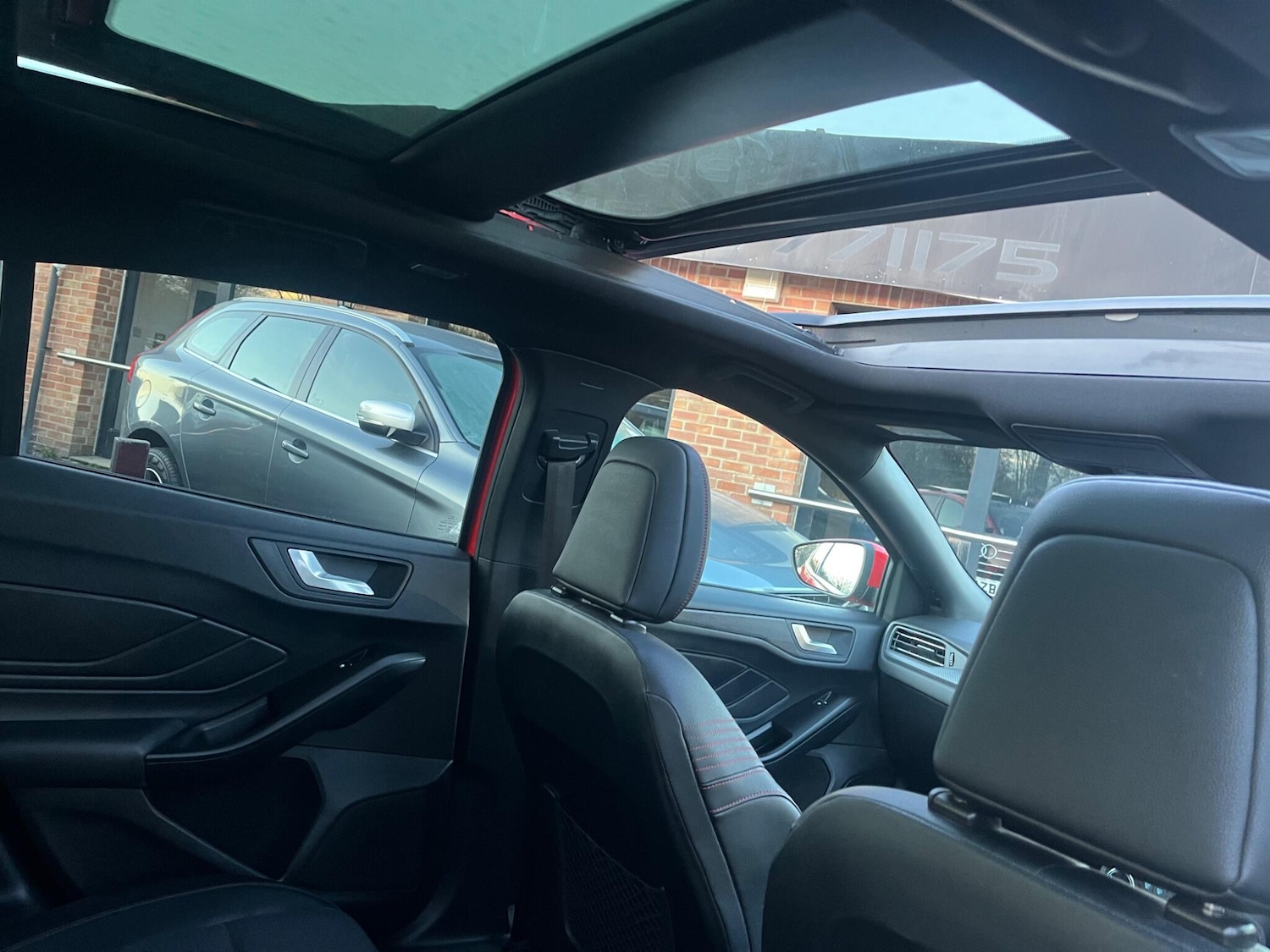 Used Ford Focus 2019 for sale - 76573397: Photo 26