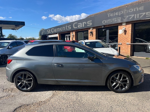 Used SEAT Leon 2018 for sale - 76071869: Photo 2