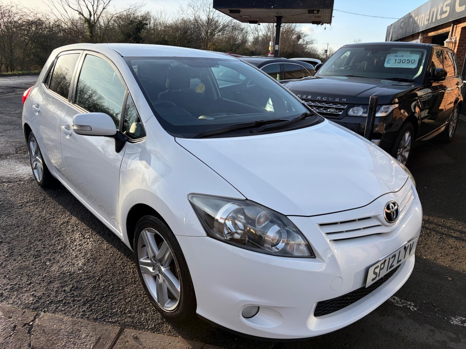 Used Toyota Auris 2012 for sale - 77359279: Photo 2