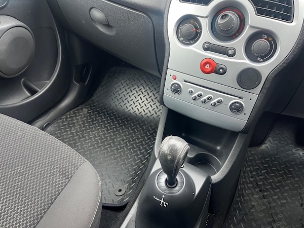 Used Renault Grand Modus 2010 for sale - 76307349: Photo 13