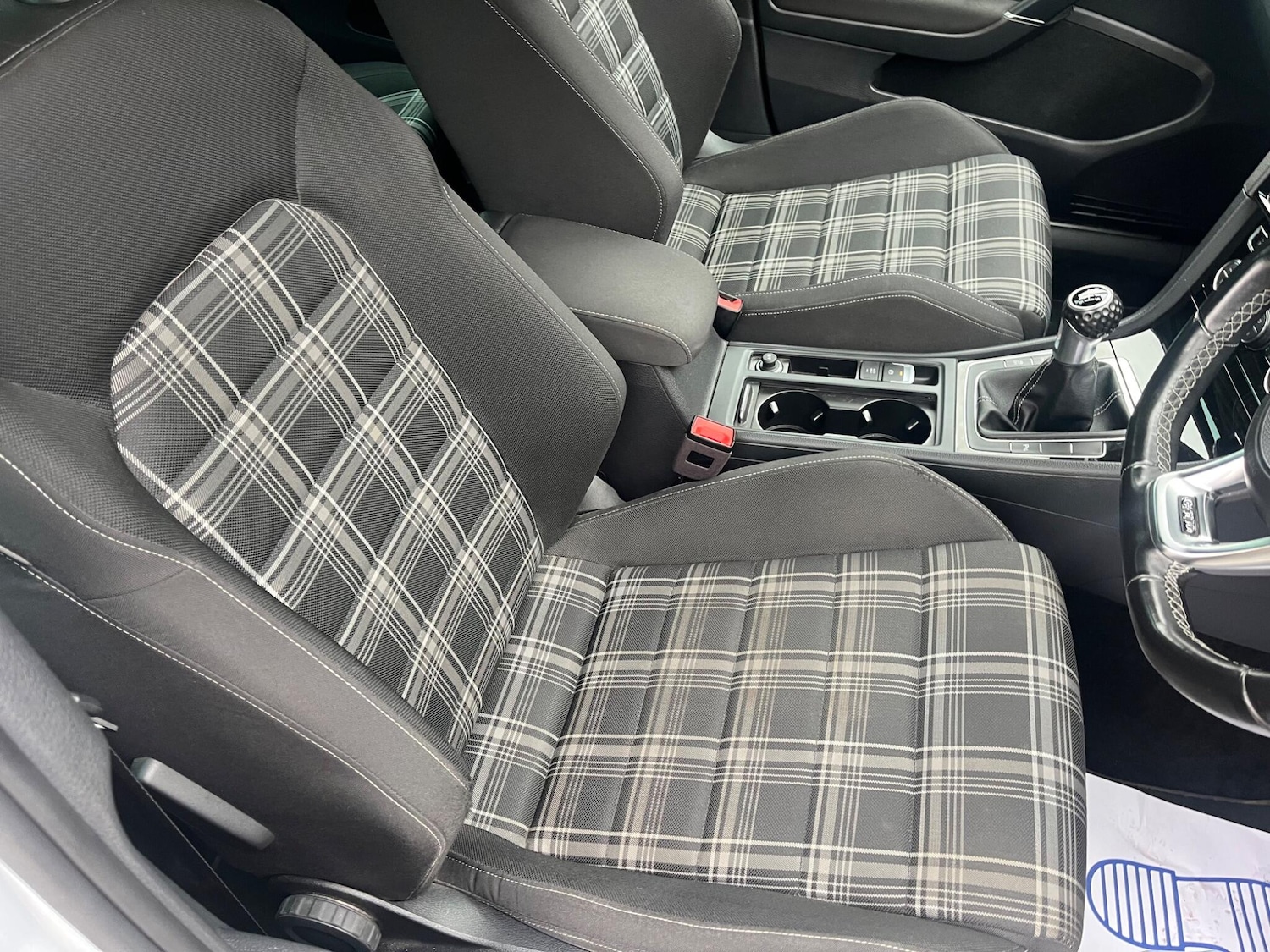 Used Volkswagen Golf 2017 for sale - 76336973: Photo 13