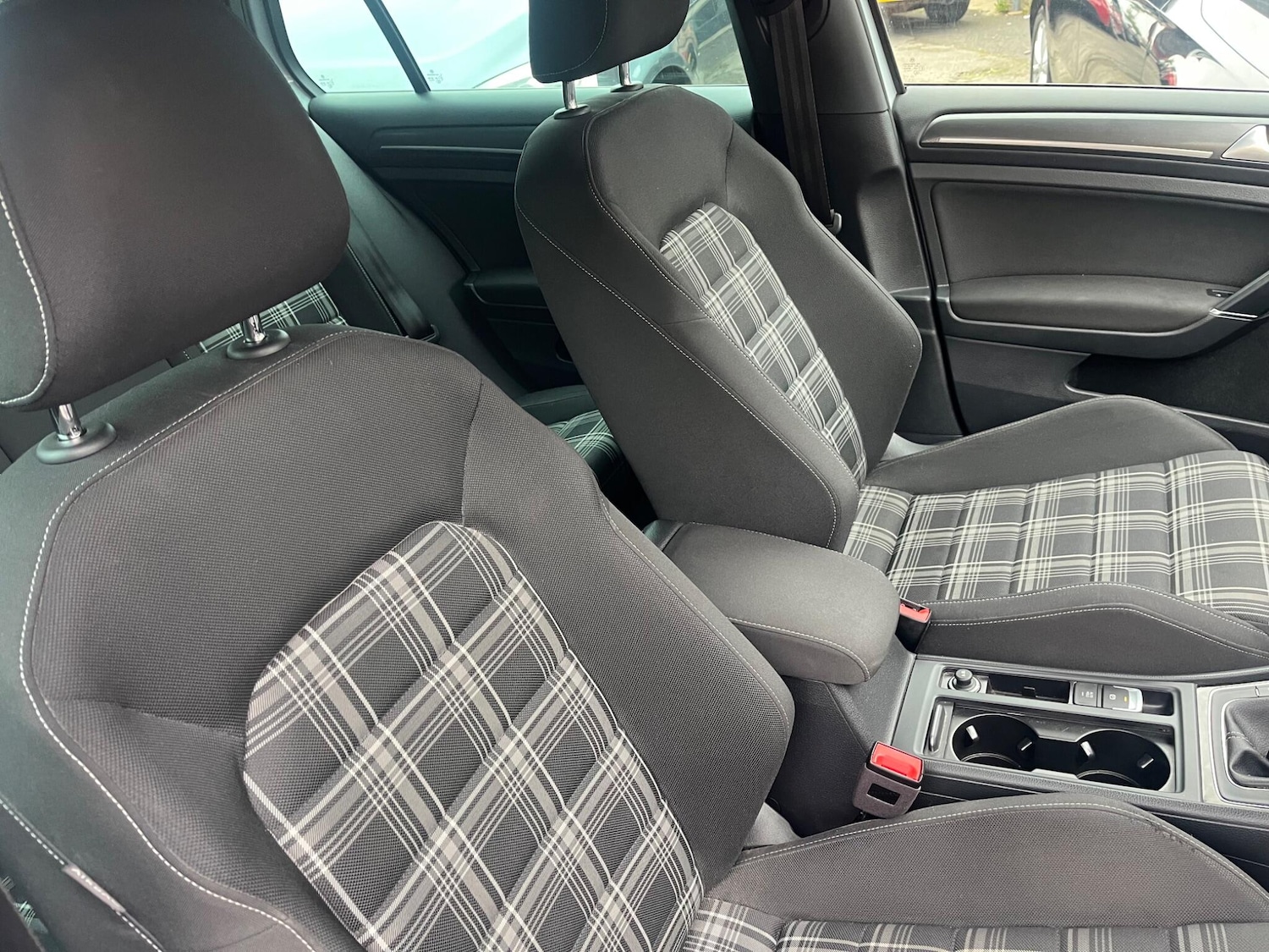 Used Volkswagen Golf 2017 for sale - 76336973: Photo 14