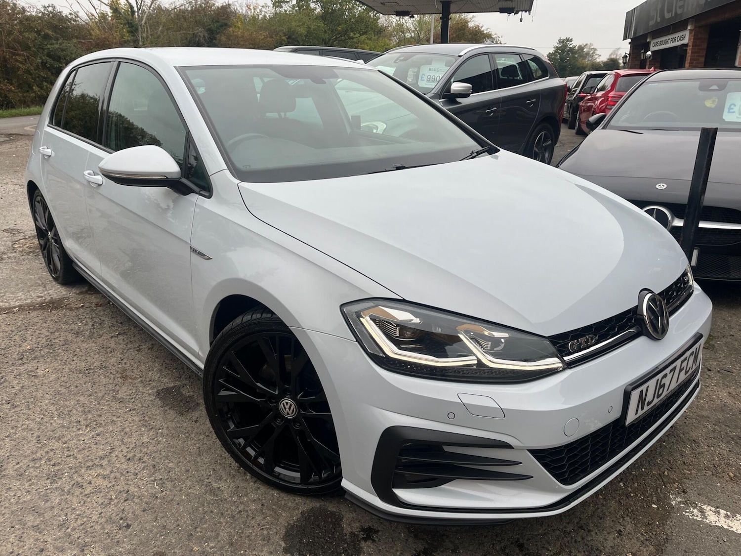 Used Volkswagen Golf 2017 for sale - 76336973: Photo 18