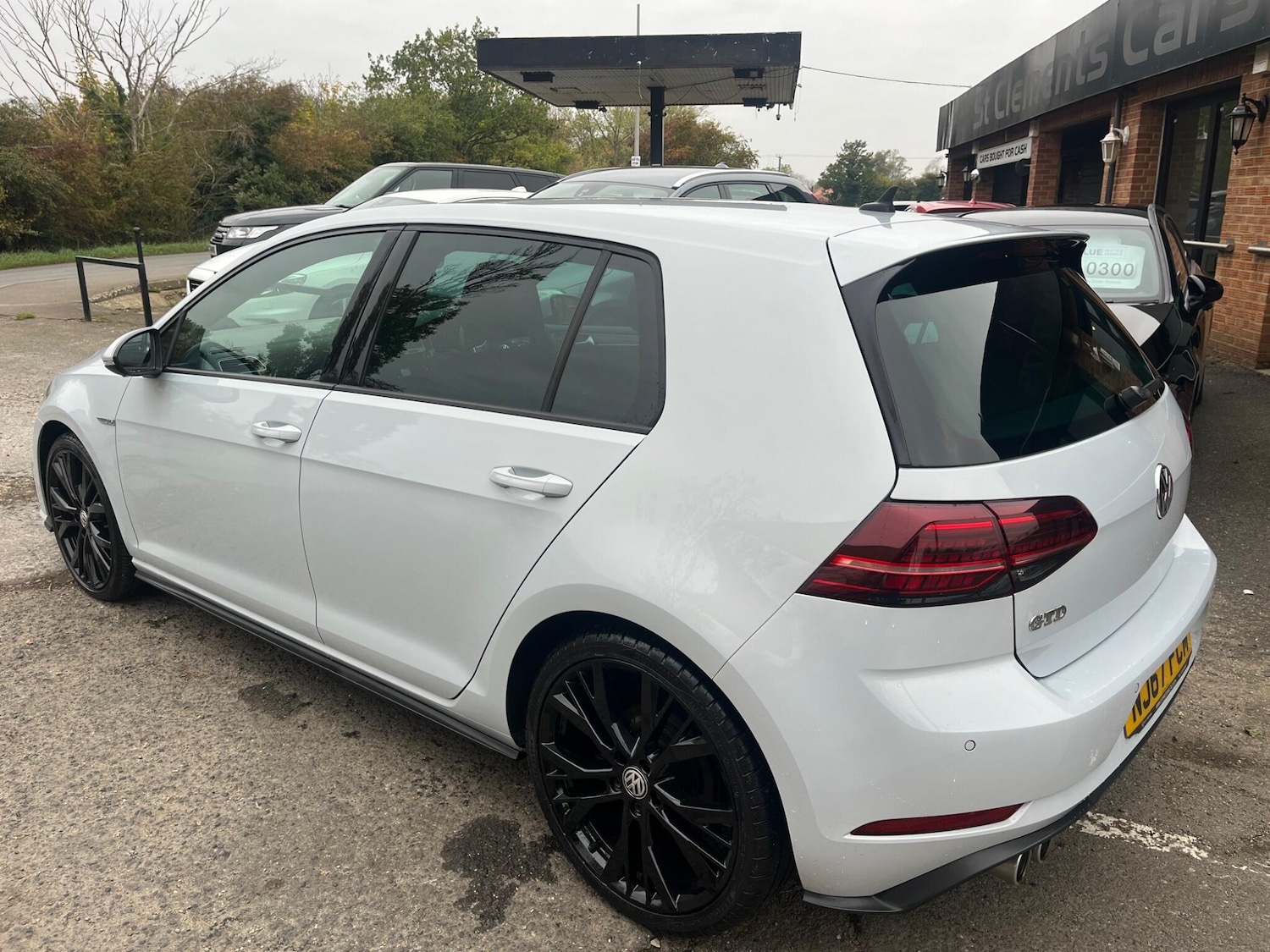 Used Volkswagen Golf 2017 for sale - 76336973: Photo 26
