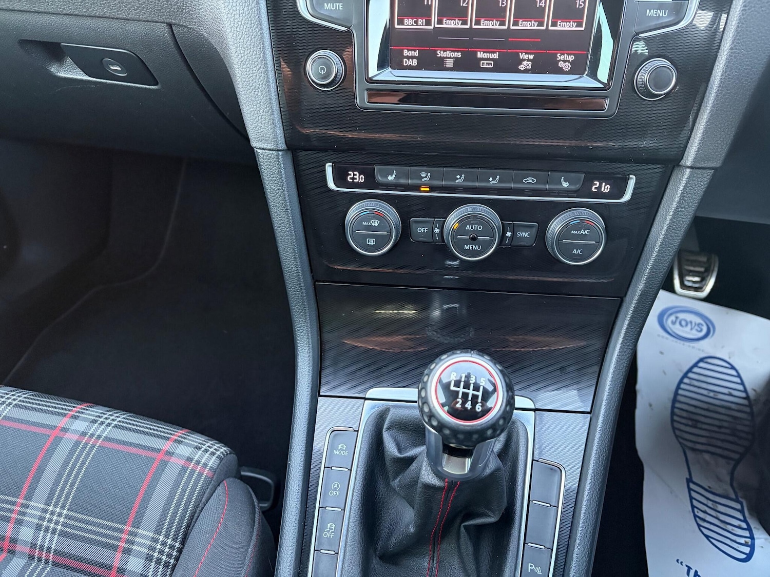 Used Volkswagen Golf 2015 for sale - 77119755: Photo 14