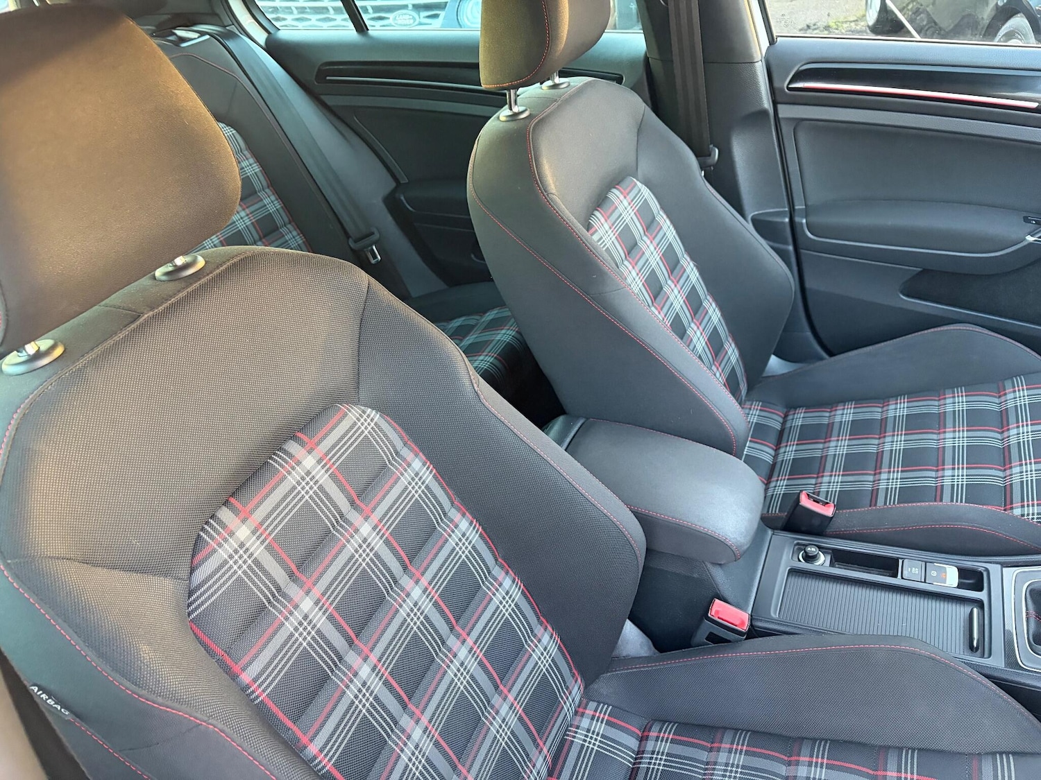 Used Volkswagen Golf 2015 for sale - 77119755: Photo 17