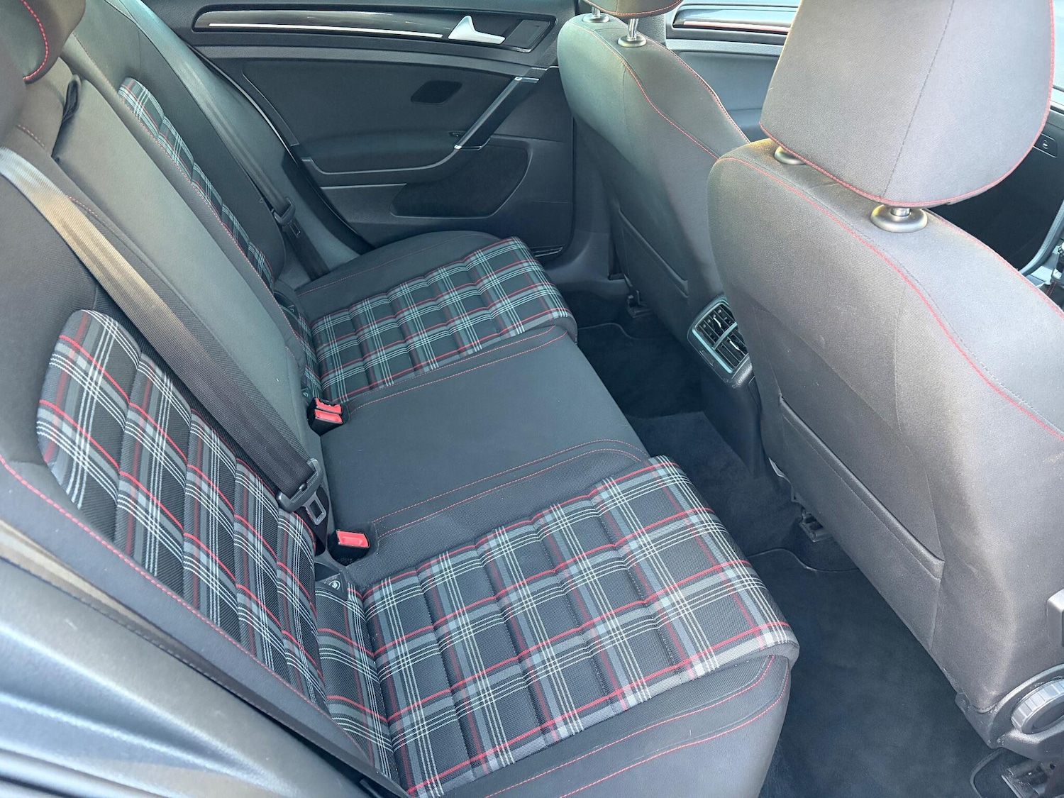 Used Volkswagen Golf 2015 for sale - 77119755: Photo 18