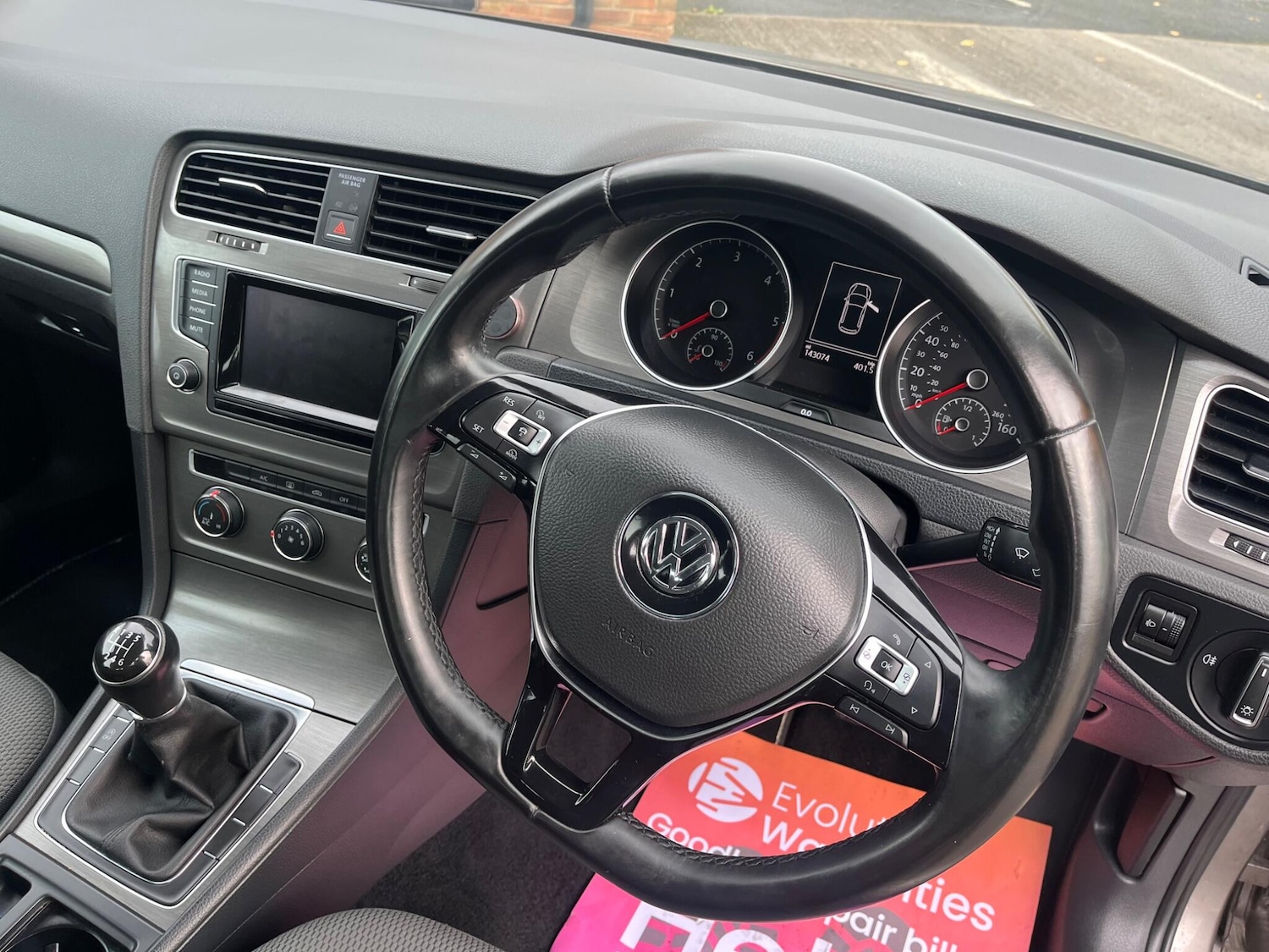 Used Volkswagen Golf 2013 for sale - 76538873: Photo 10