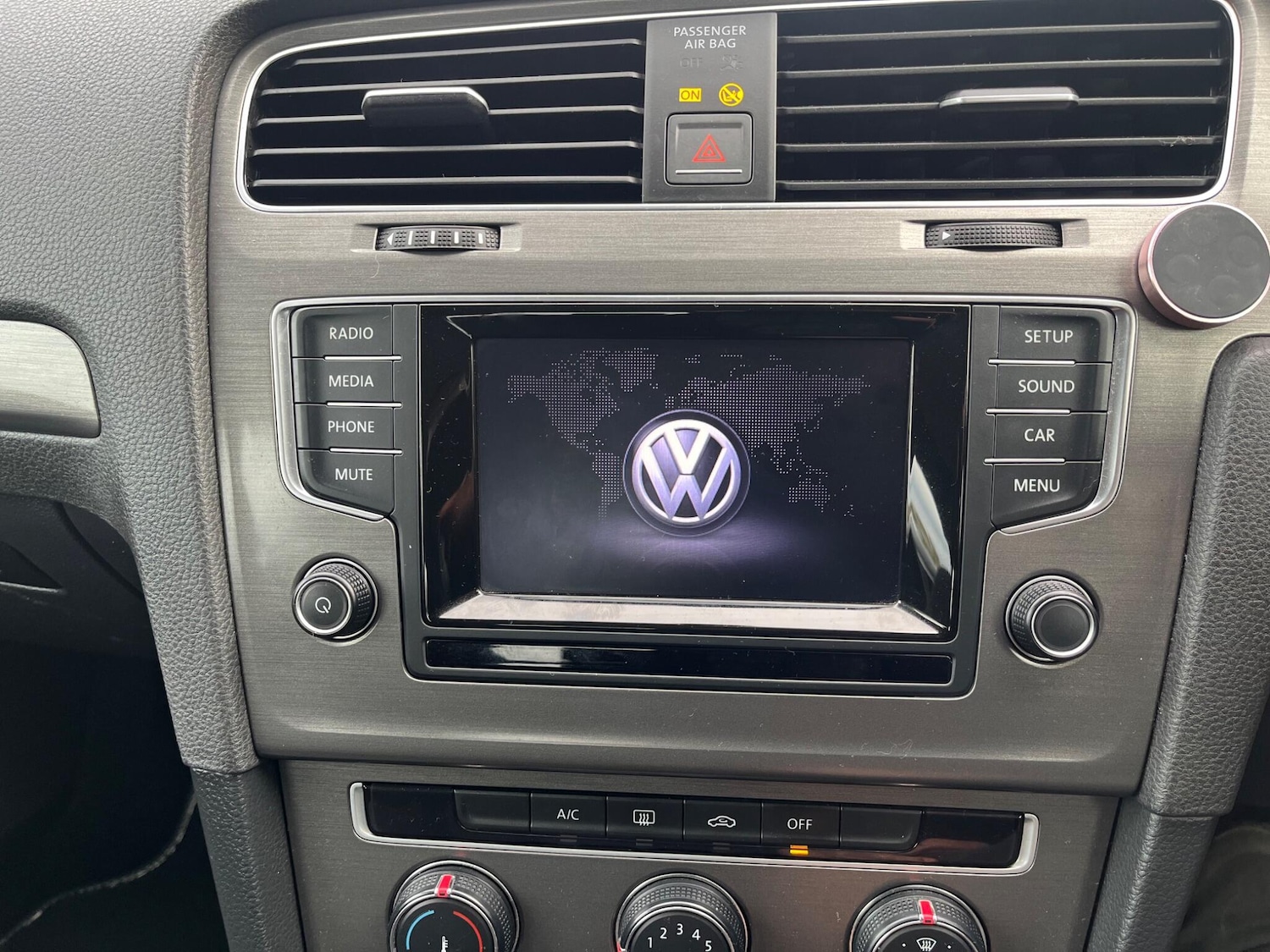 Used Volkswagen Golf 2013 for sale - 76538873: Photo 12