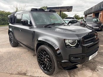 Used Land Rover Defender 110 2022 for sale - 79576354: Photo