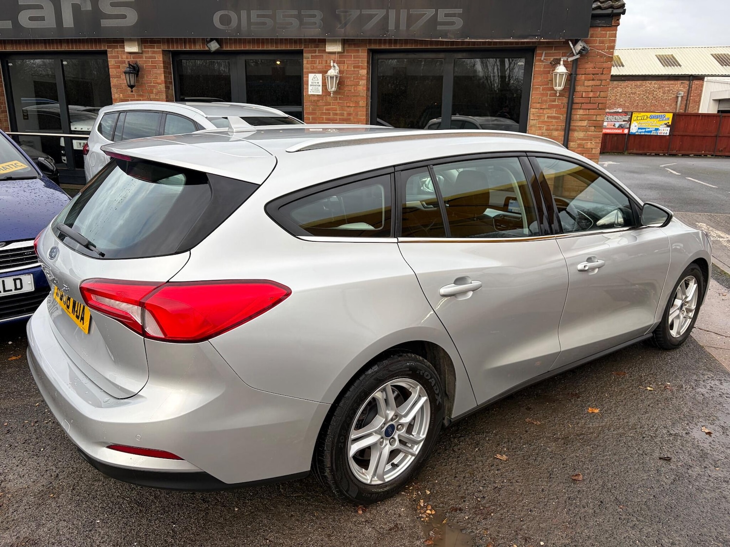 Used Ford Focus 2018 for sale - 76913969: Photo 3