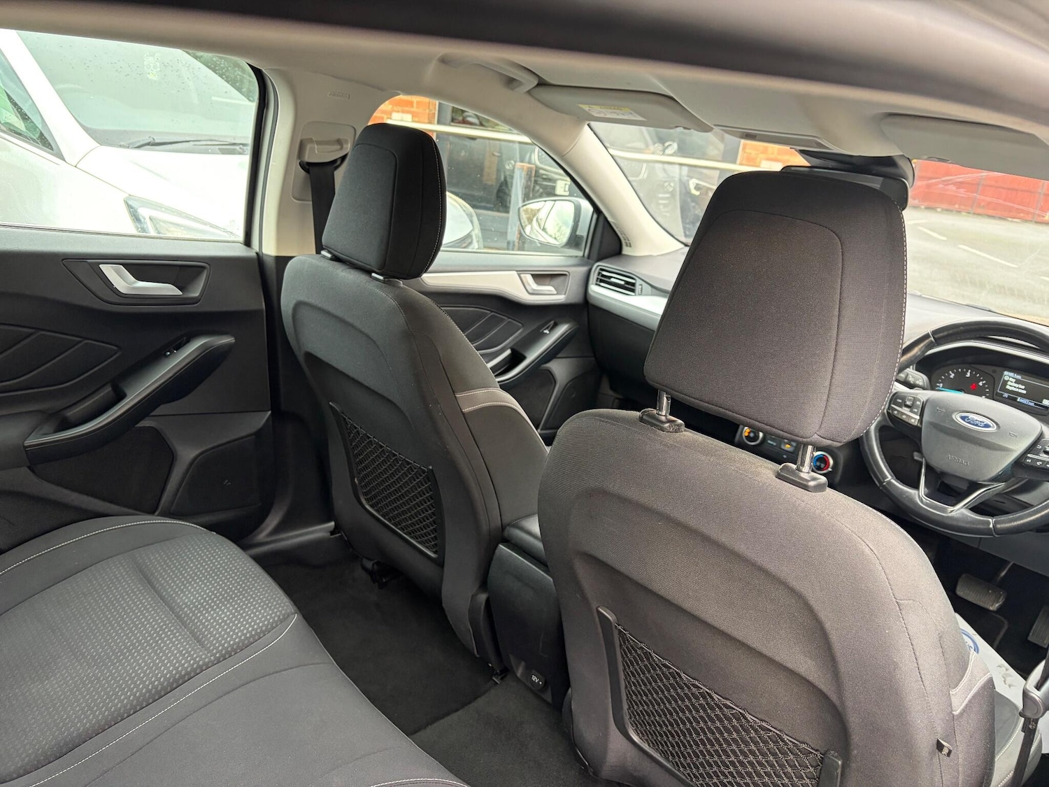 Used Ford Focus 2018 for sale - 76913969: Photo 9