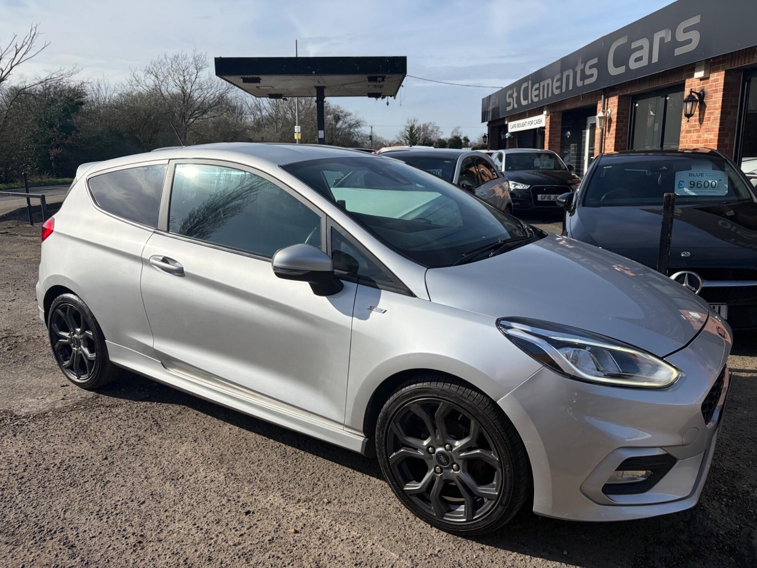 Used Ford Fiesta for sale - 77738670: Photo 1