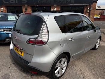 Used Renault Scenic 2014 for sale - 79711481: Photo