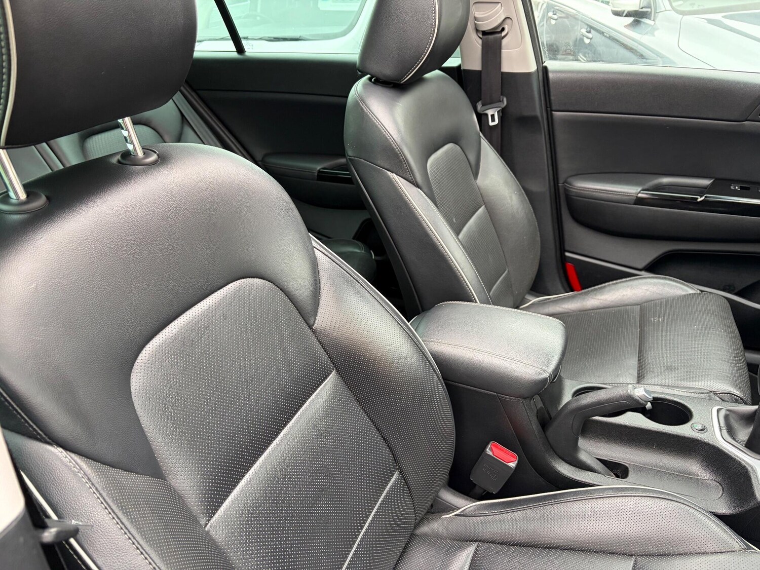 Used Kia Sportage 2017 for sale - 76727454: Photo 32