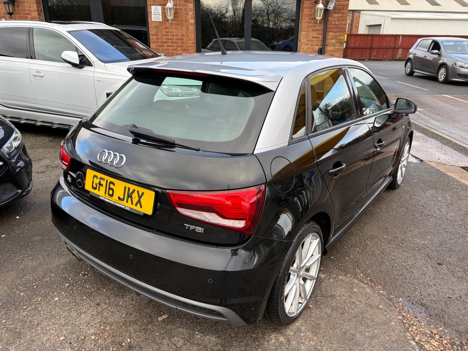 Used Audi A1 2016 for sale - 77439841: Photo 5