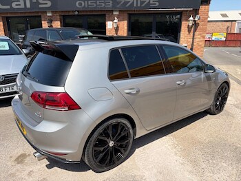 Used Volkswagen Golf 2016 for sale - 78859685: Photo