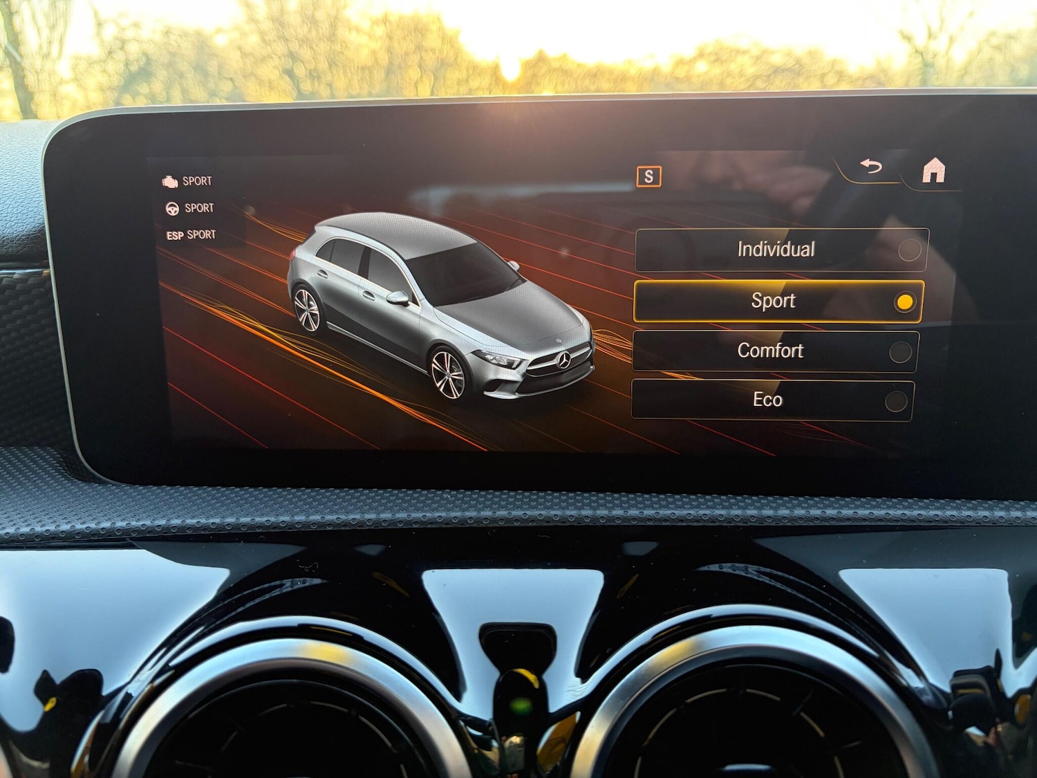 Used Mercedes-Benz A-Class for sale - 77993714: Photo 26