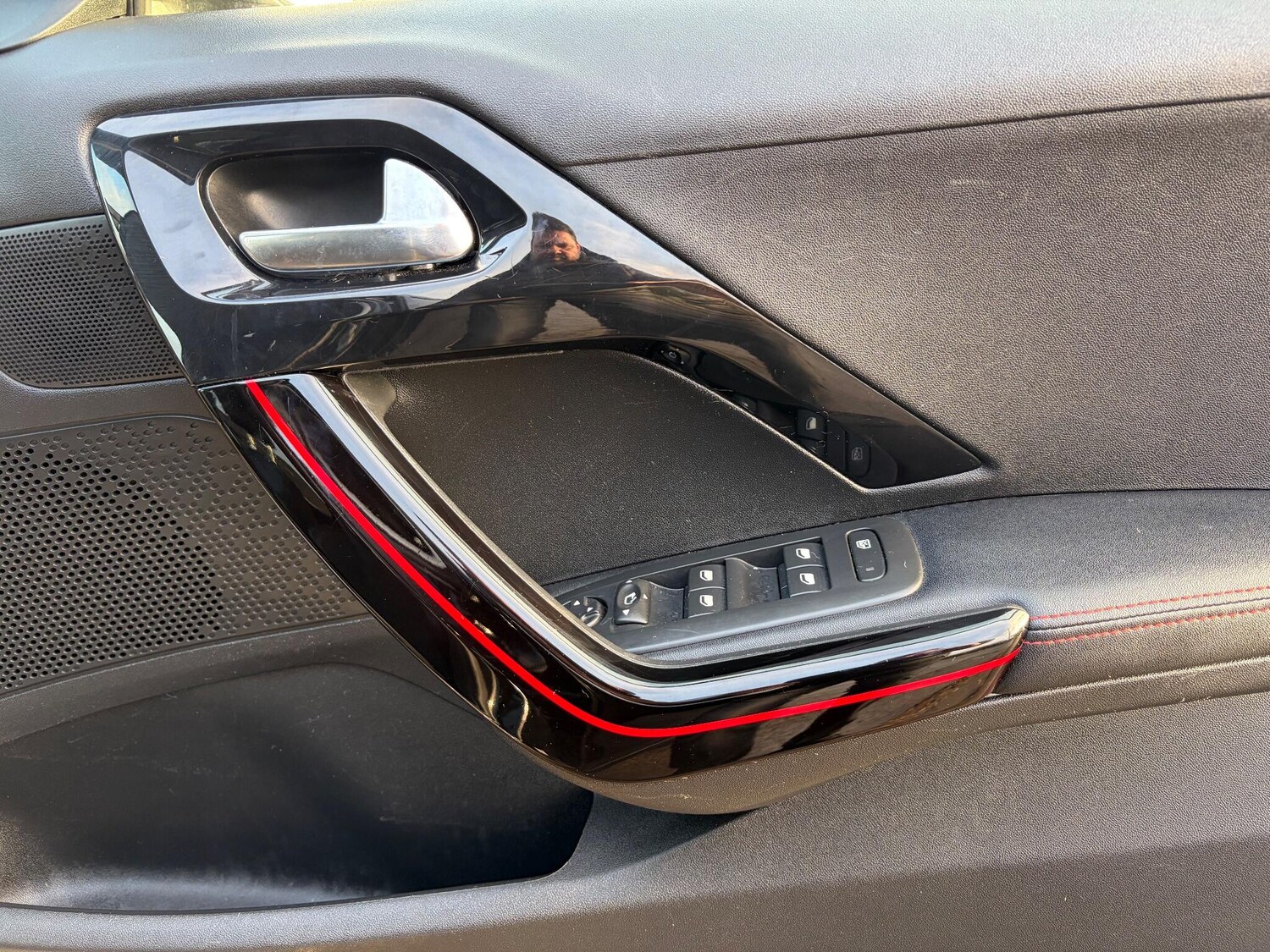 Used Peugeot 208 for sale - 76997312: Photo 18