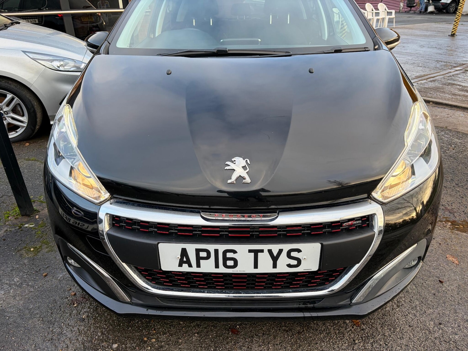 Used Peugeot 208 for sale - 76997312: Photo 29
