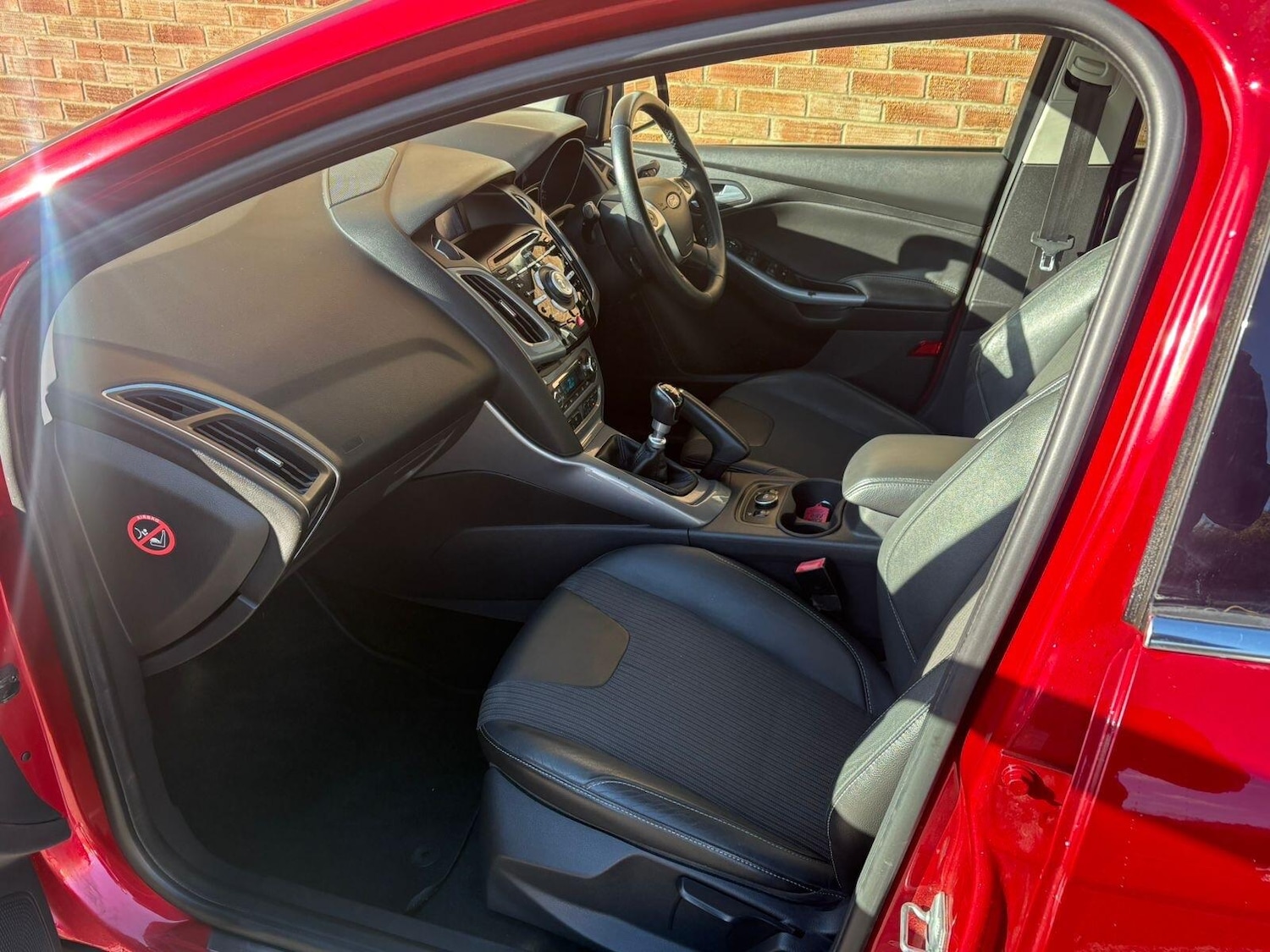 Used Ford Focus 2012 for sale - 76371175: Photo 11