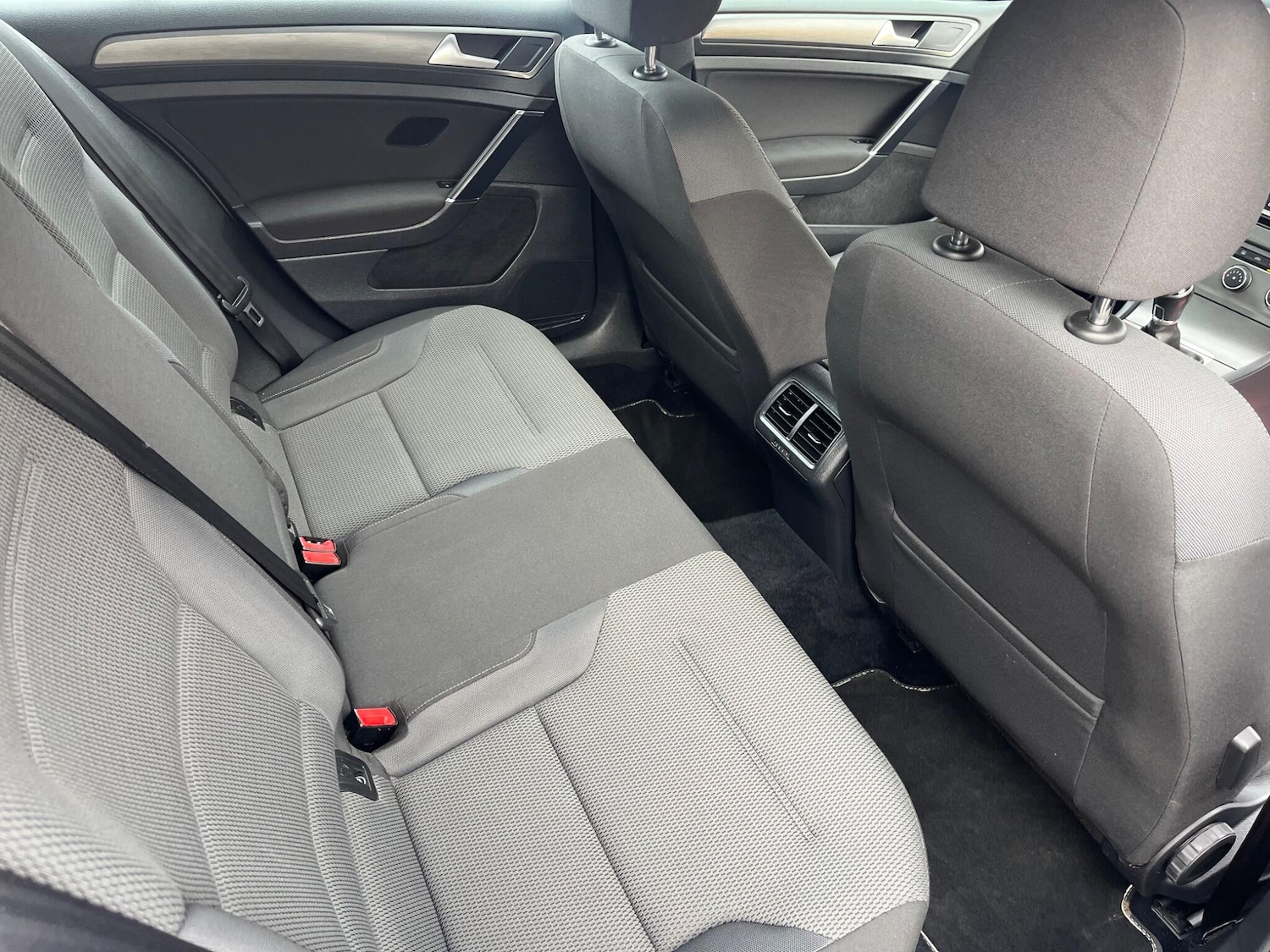 Used Volkswagen Golf 2013 for sale - 77144660: Photo 7