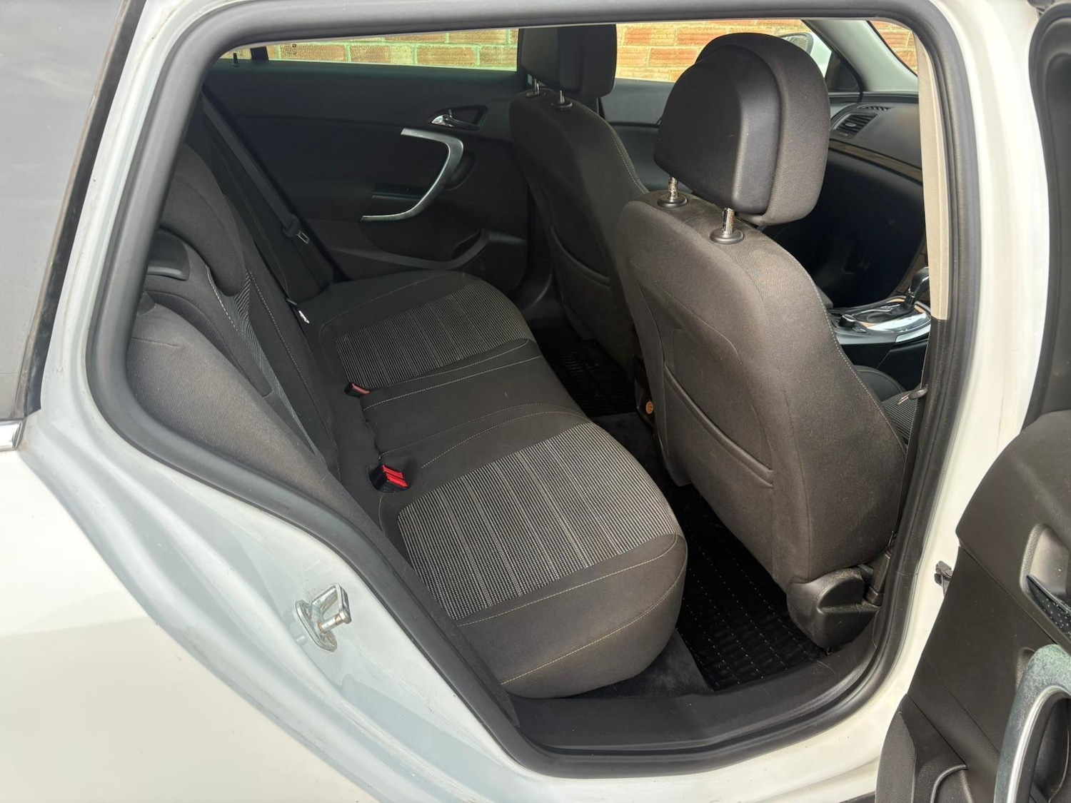 Used Vauxhall Insignia 2011 for sale - 78171029: Photo 11