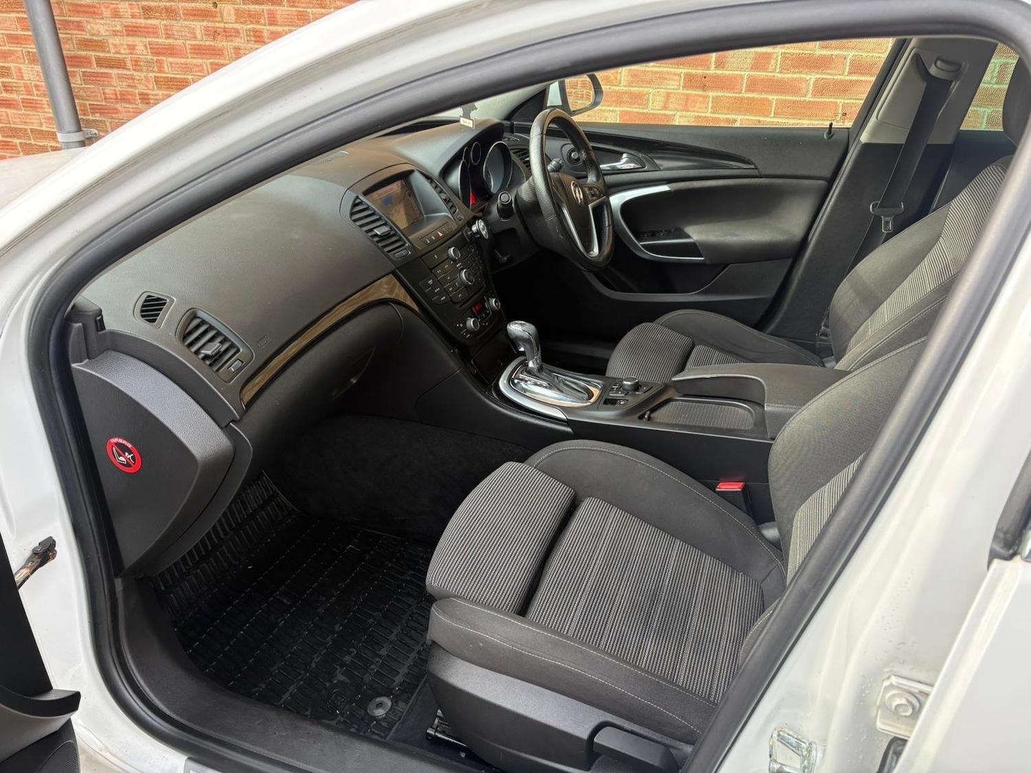 Used Vauxhall Insignia 2011 for sale - 78171029: Photo 15