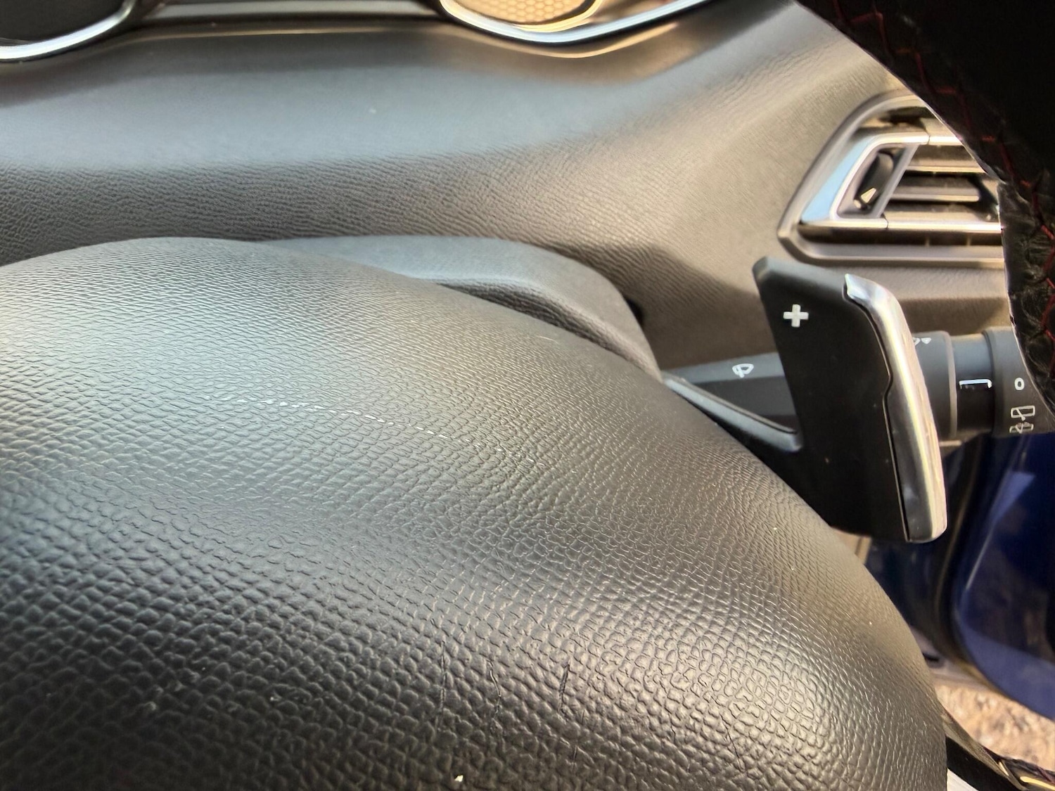 Used Peugeot 308 2016 for sale - 77345309: Photo 11