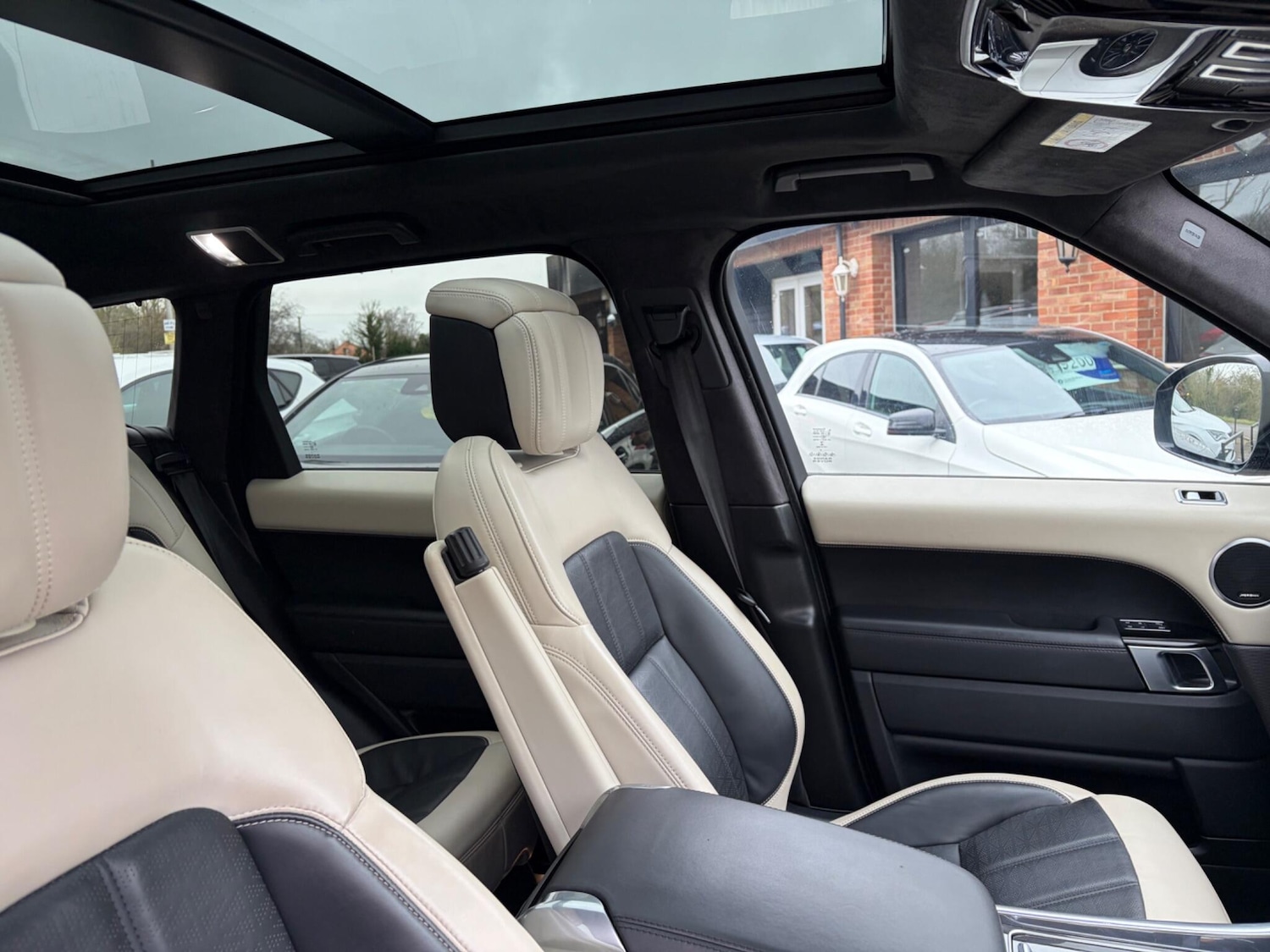 Used Land Rover Range Rover Sport for sale - 77737939: Photo 15