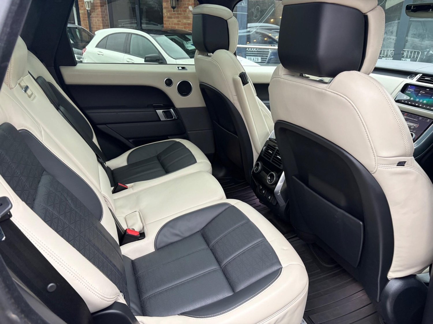 Used Land Rover Range Rover Sport for sale - 77737939: Photo 16