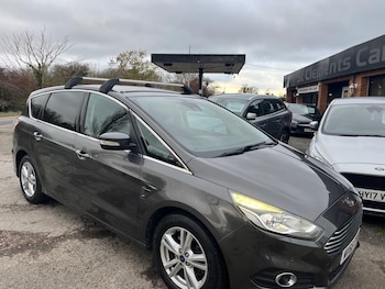 2016 (66) - 2.0 TDCi 150 Titanium 5dr