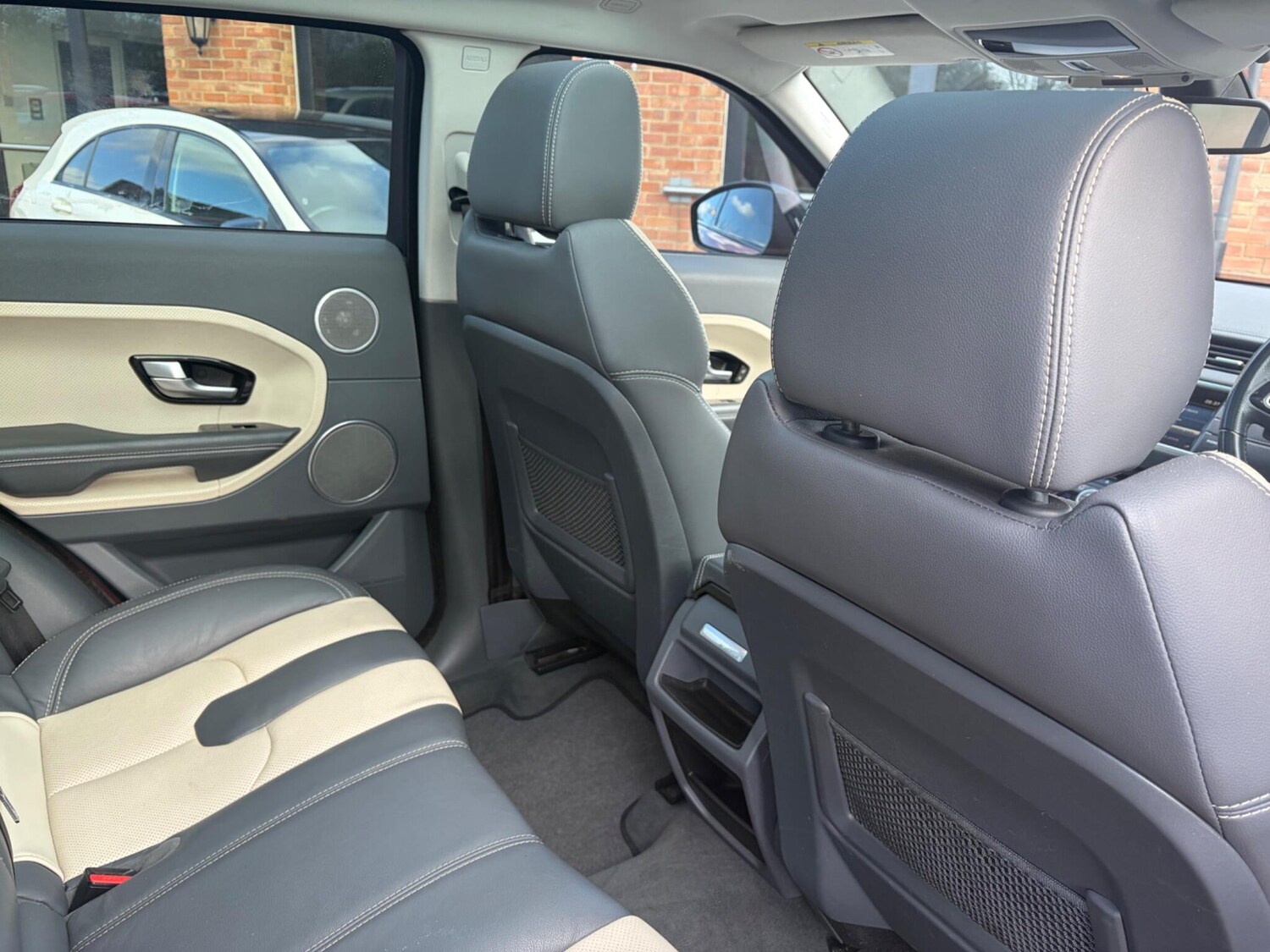 Used Land Rover Range Rover Evoque 2015 for sale - 78058036: Photo 12