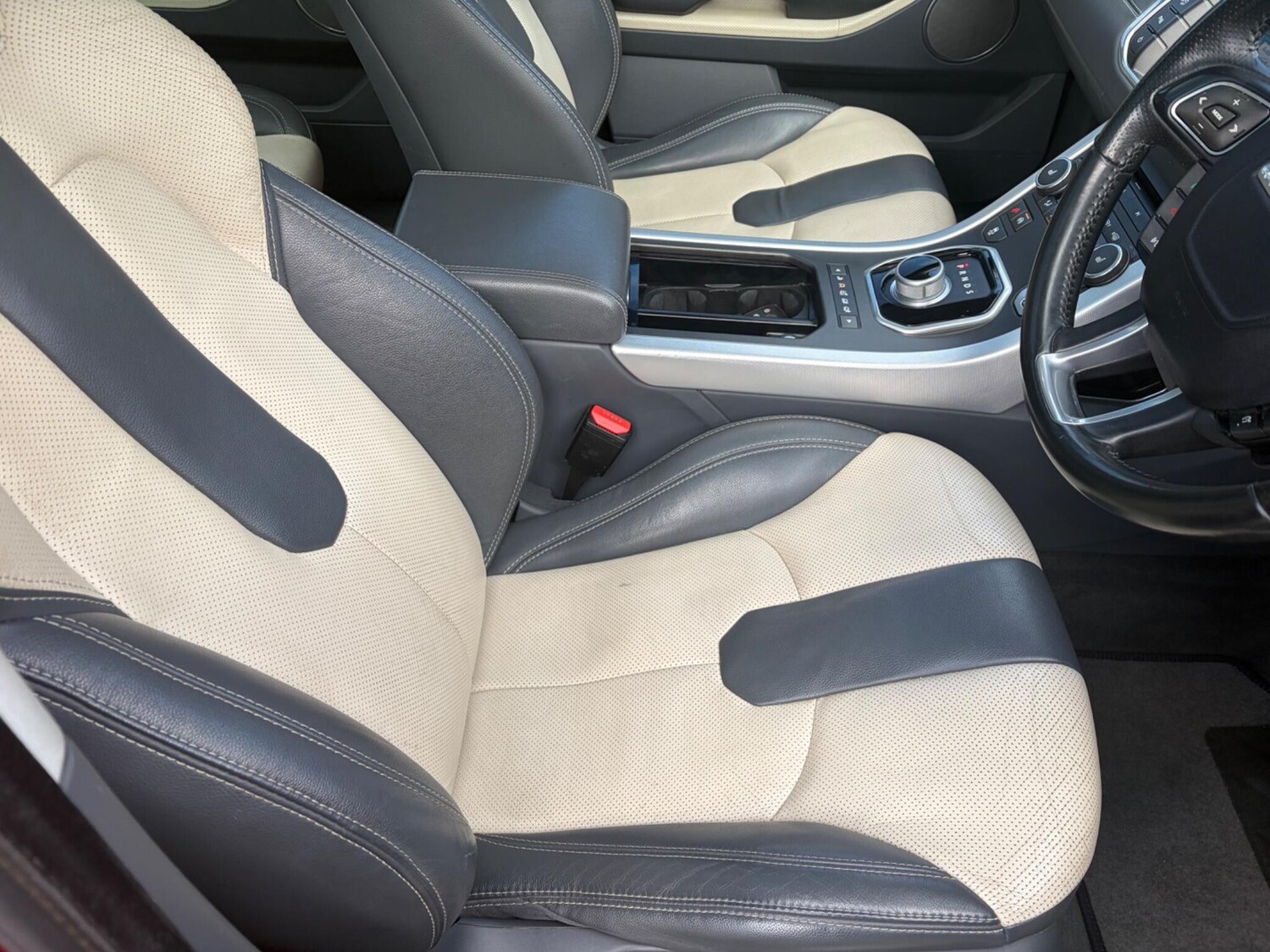 Used Land Rover Range Rover Evoque 2015 for sale - 78058036: Photo 14