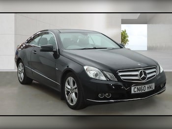 Used Mercedes-Benz E Class 2010 for sale - 79590107: Photo