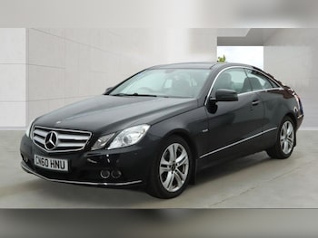 Used Mercedes-Benz E Class 2010 for sale - 79590107: Photo