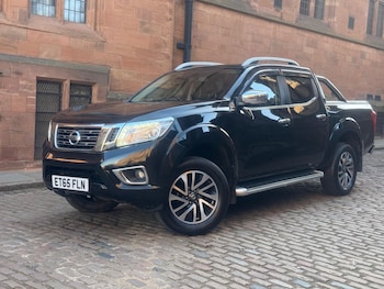 Used Nissan Navara 2016 for sale - 79401481: Photo
