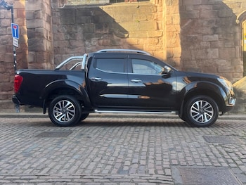 Used Nissan Navara 2016 for sale - 79401481: Photo
