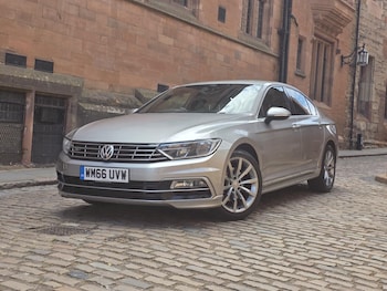 Used Volkswagen Passat 2016 for sale - 79553239: Photo