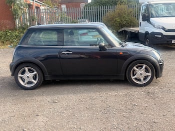 Used MINI Hatch 2005 for sale - 79756151: Photo